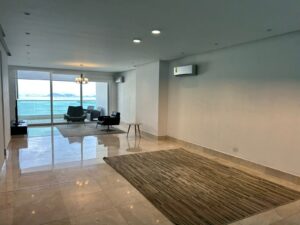 Living room, apartment for sale in Costanera, Panama City, Panama